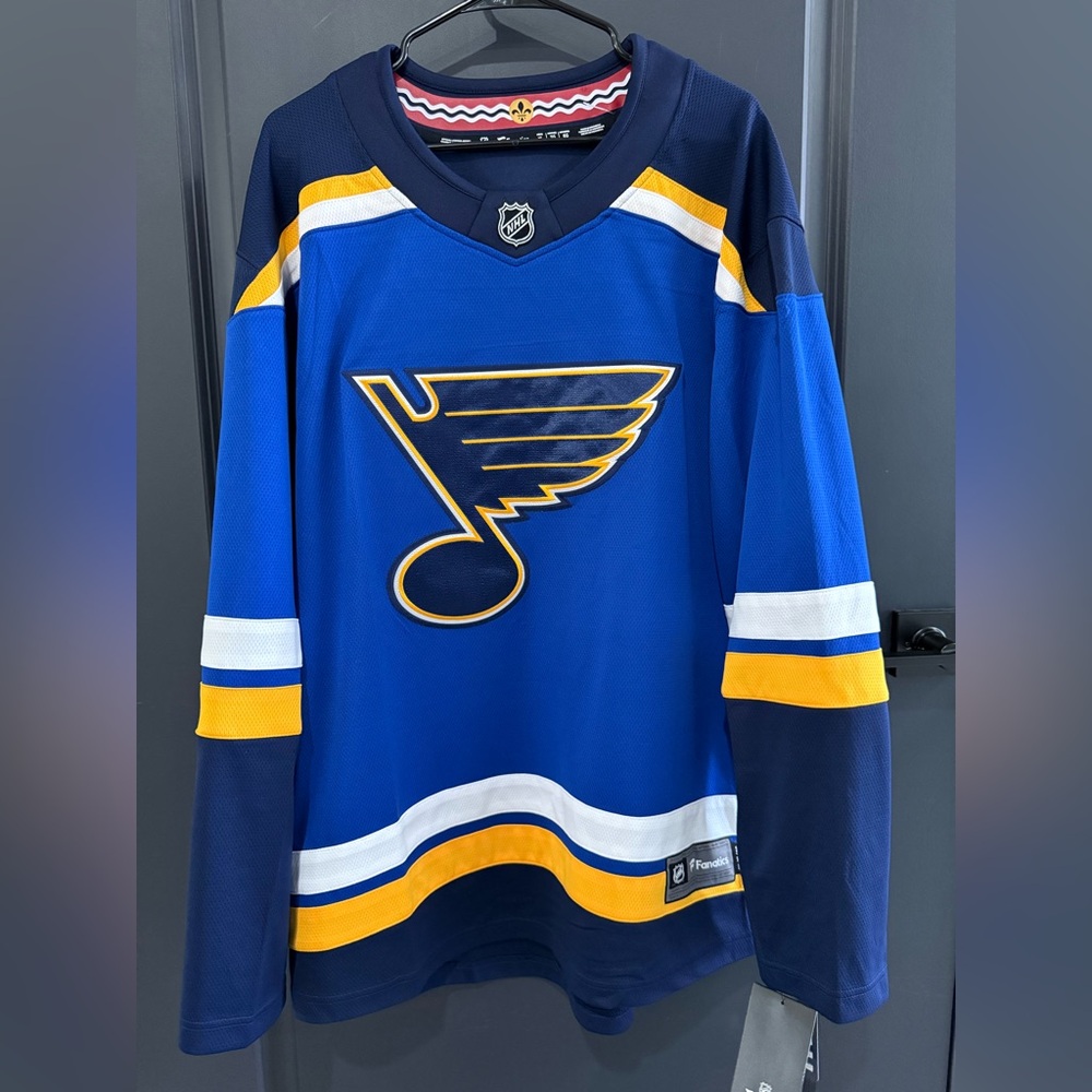 Adidas St. Louis Blues Authentic Hockey Jersey Men’s Size 50 Brand New XL